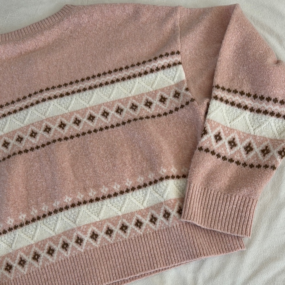 Aerie fuzzy Pink Patterned Women's Sweater - Picture 10 of 14